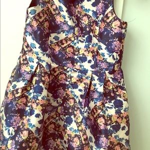 Summer dress for girls size M medium